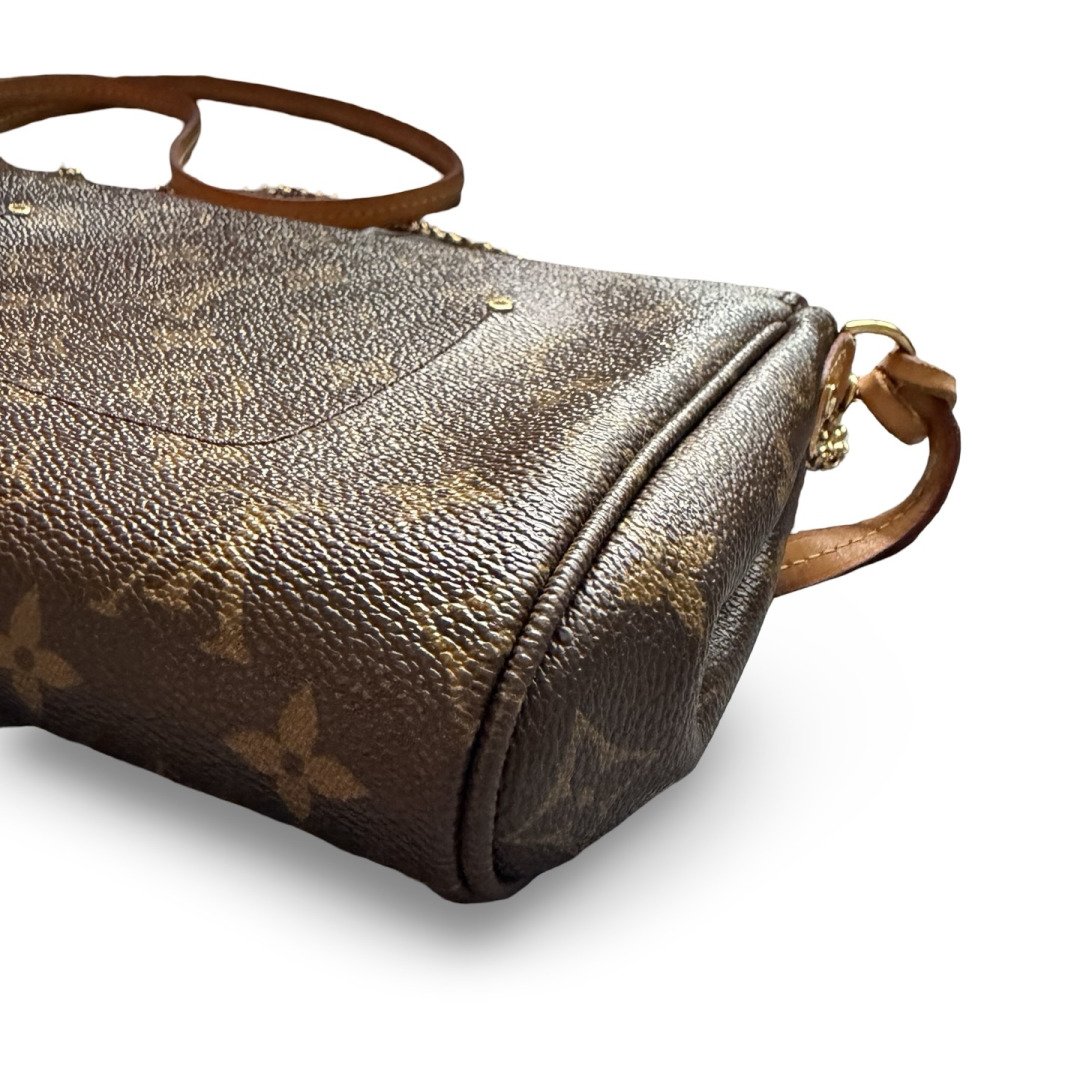 LOUIS VUITTON MONOGRAM FAVORITE MM SHOULDER/CROSSBODY BAG - Image 8